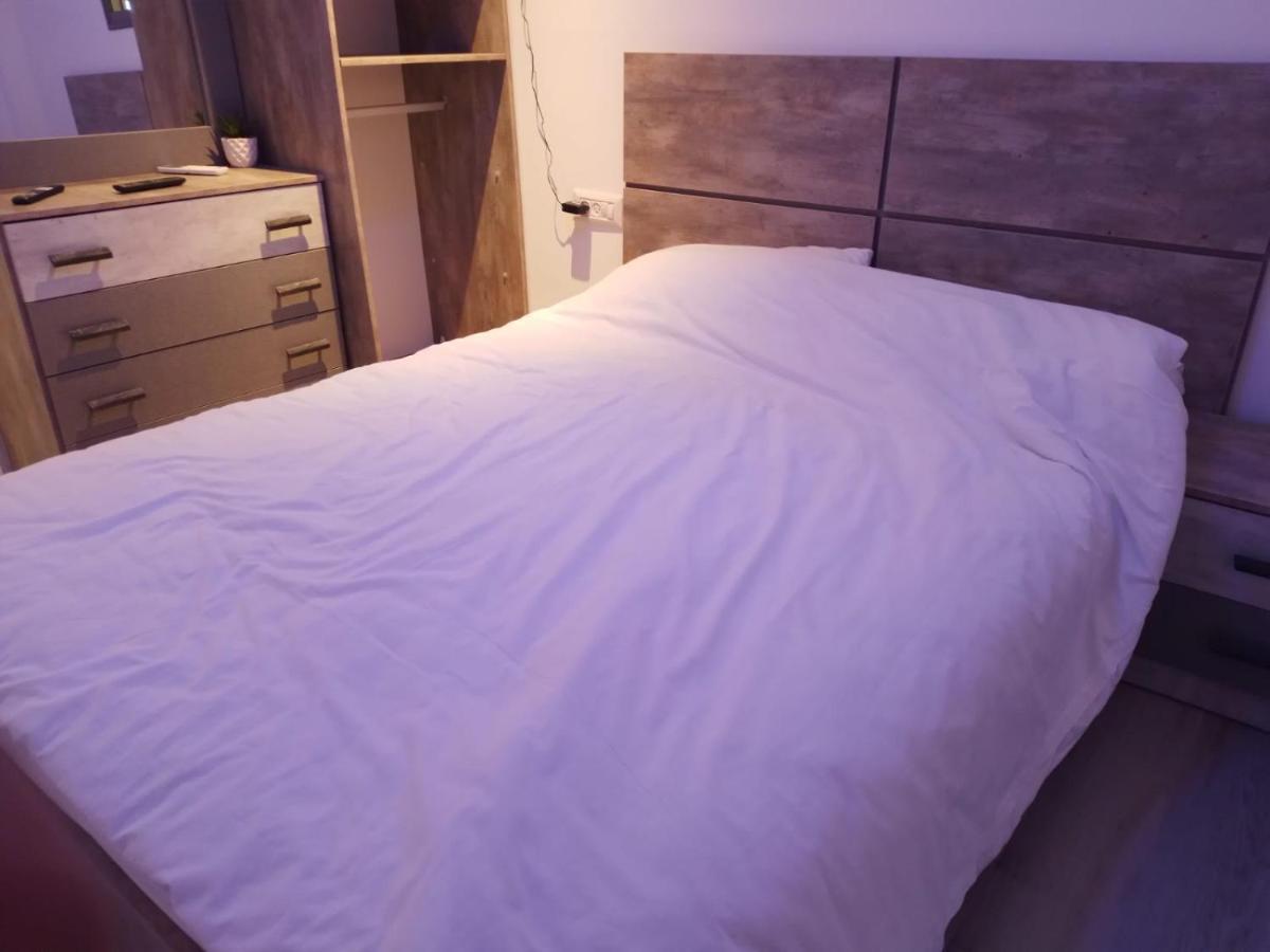 Puy Rambam'S Apartment ทิเบเรียส ภายนอก รูปภาพ